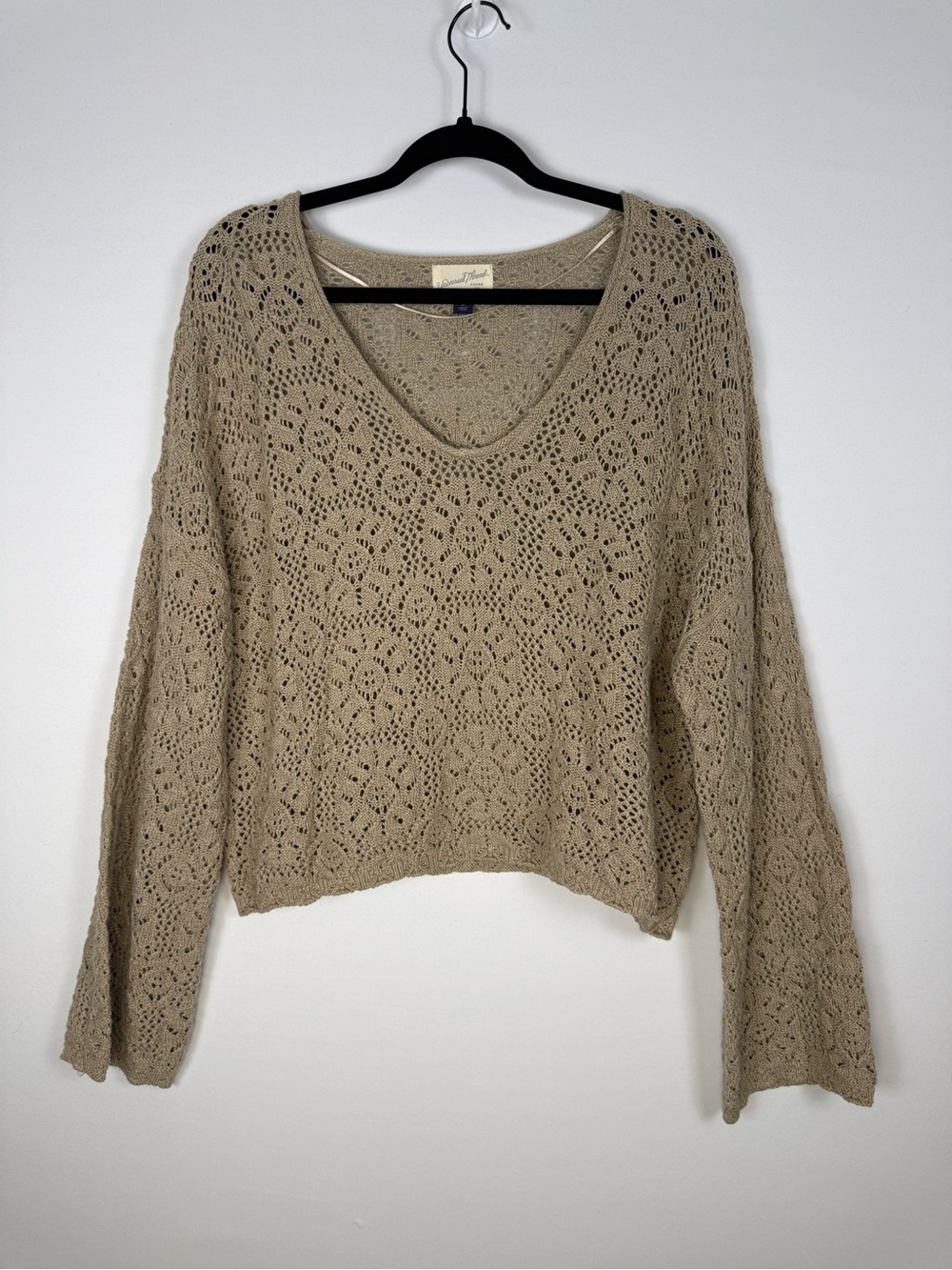 Universal Thread Women’s Open Stitch V-Neck Pullover Sweater, Tan, XL